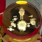 گوی کریستالی طرح فضانورد و کرات - تصویر 4