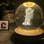 گوی کریستالی طرح فضانورد - تصویر 2